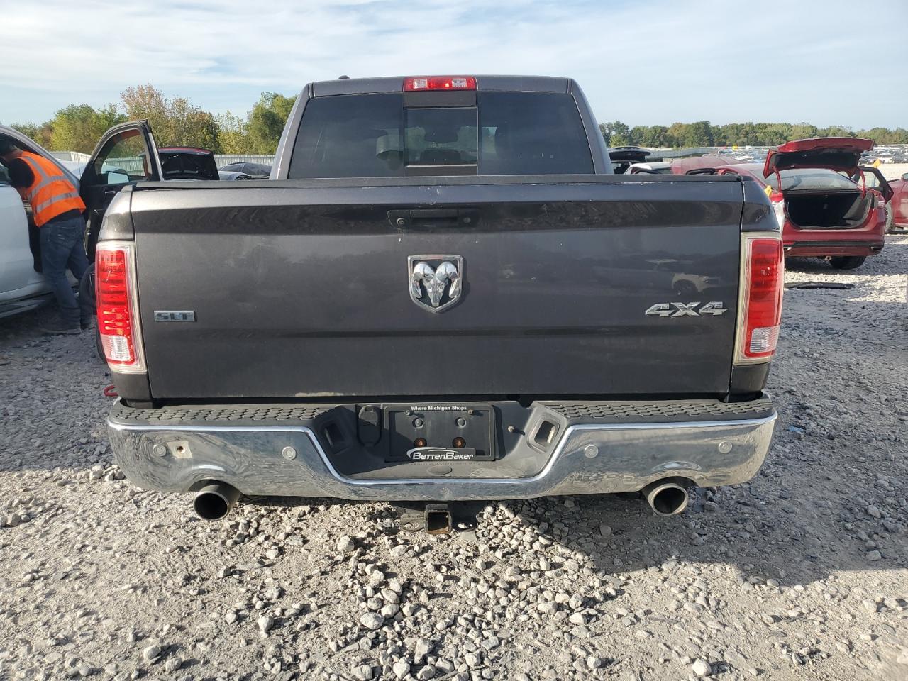 2015 Ram 1500 Laramie VIN: 1C6RR7NM2FS609290 Lot: 81998225