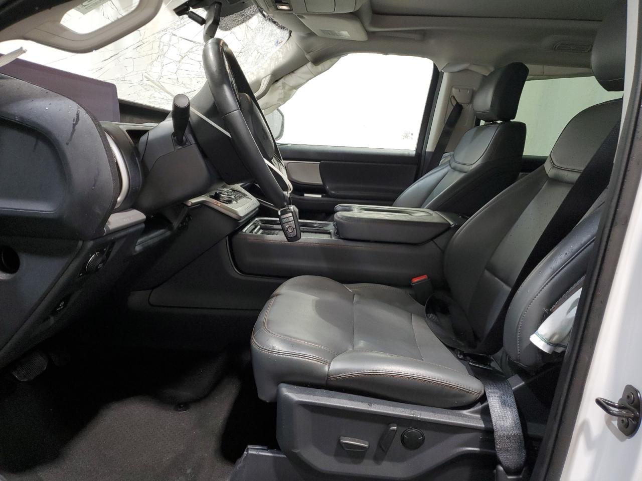 2025 Ford Expedition Active VIN: 1FMJU1J88SEA20744 Lot: 85325715