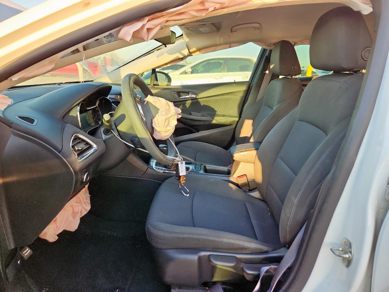 2017 Chevrolet Cruze Lt VIN: 3G1BE6SM2HS558233 Lot: 82287065