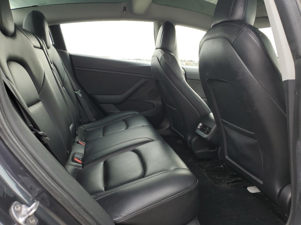 2021 Tesla Model 3 VIN: 5YJ3E1EB0MF005883 Lot: 87481445