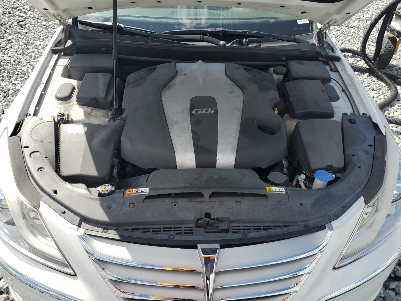 2012 Hyundai Genesis 3.8L VIN: KMHGC4DDXCU211872 Lot: 84649205