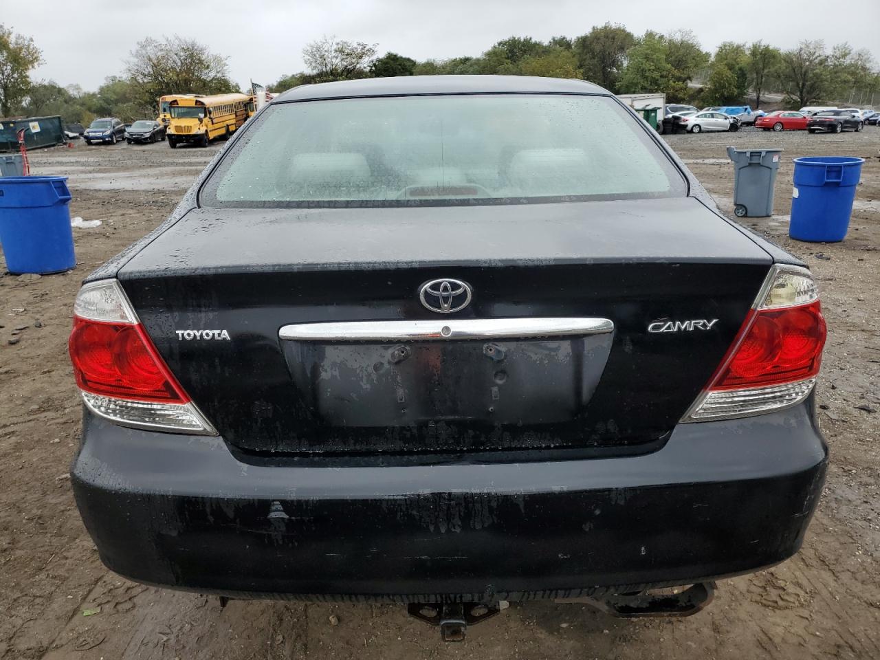 2005 Toyota Camry Le VIN: 4T1BE32KX5U405921 Lot: 82432615
