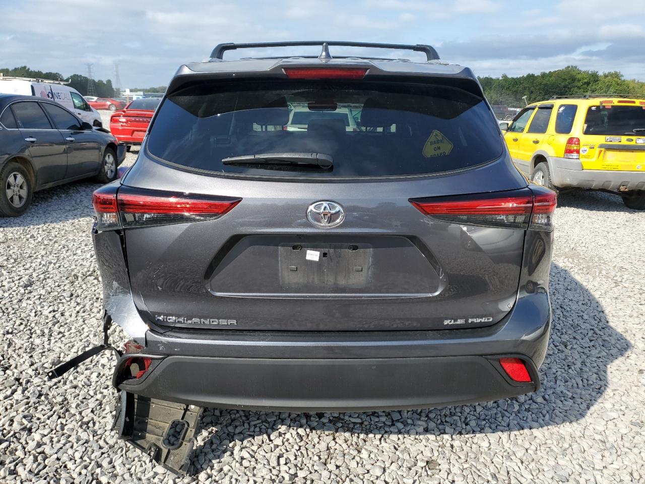 2022 Toyota Highlander Xle VIN: 5TDHZRBH6NS256390 Lot: 82338295
