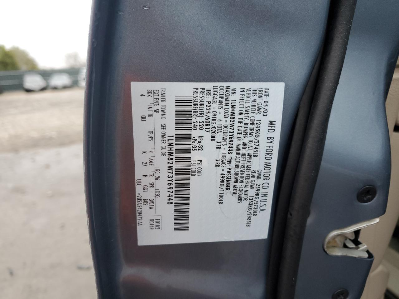 2003 Lincoln Town Car Signature VIN: 1LNHM82W73Y697448 Lot: 90116105