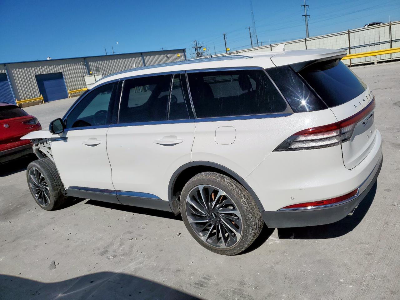 2023 Lincoln Aviator Reserve white null gas 5LM5J7XC3PGL09368 photo #3