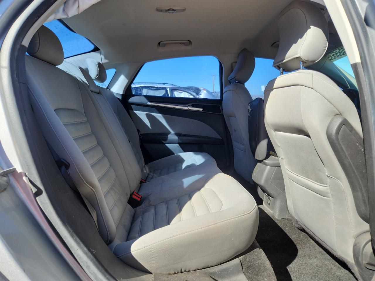 2015 Ford Fusion S VIN: 3FA6P0G79FR182949 Lot: 87085535