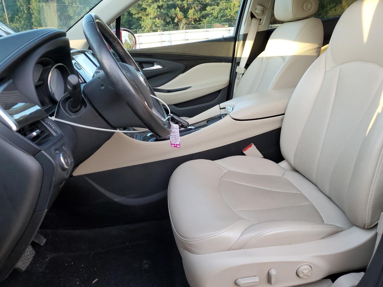 2019 Buick Envision Essence VIN: LRBFX2SAXKD063060 Lot: 85818075