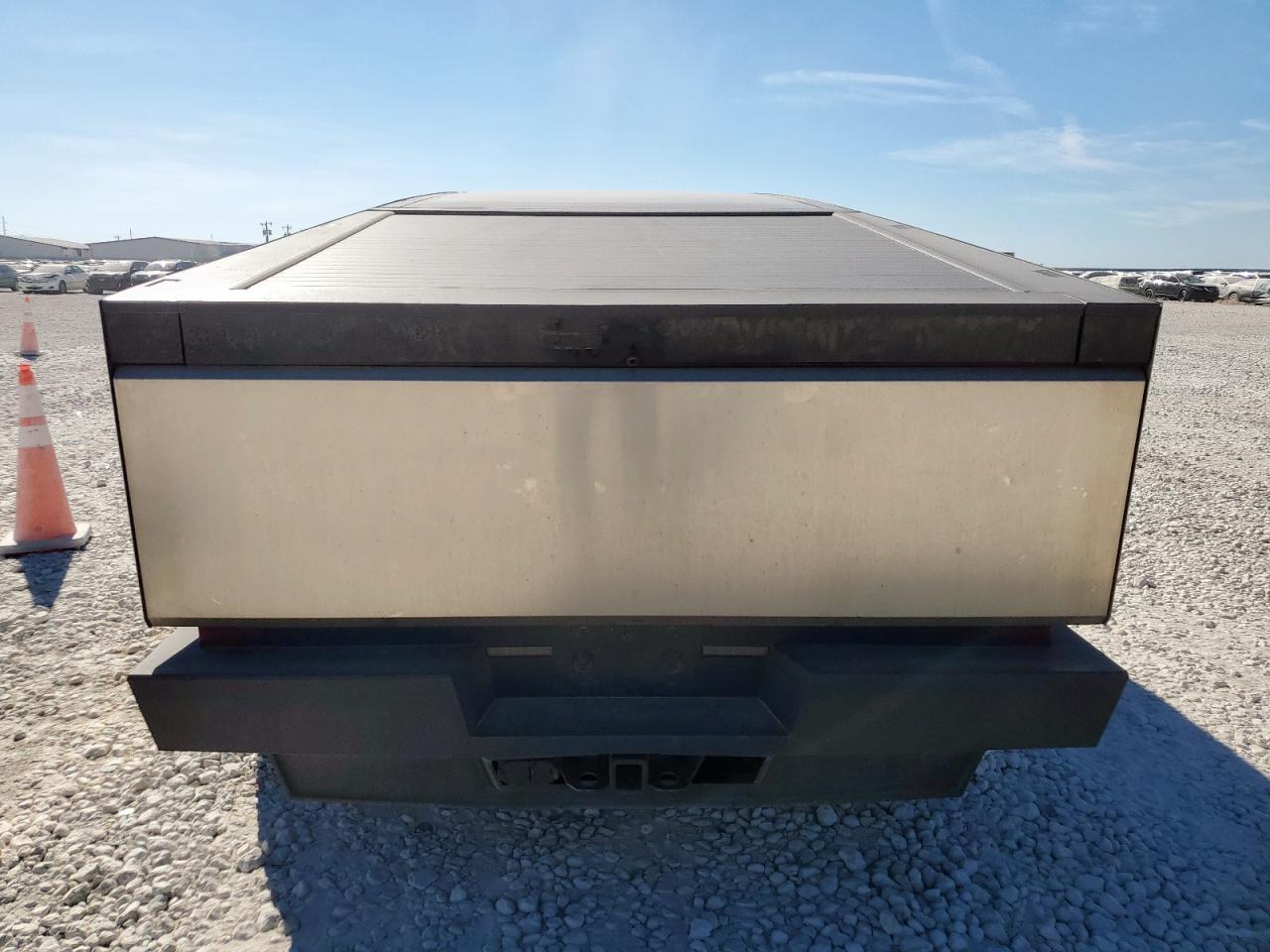 2024 Tesla Cybertruck VIN: 7G2CEHED1RA056269 Lot: 86089765