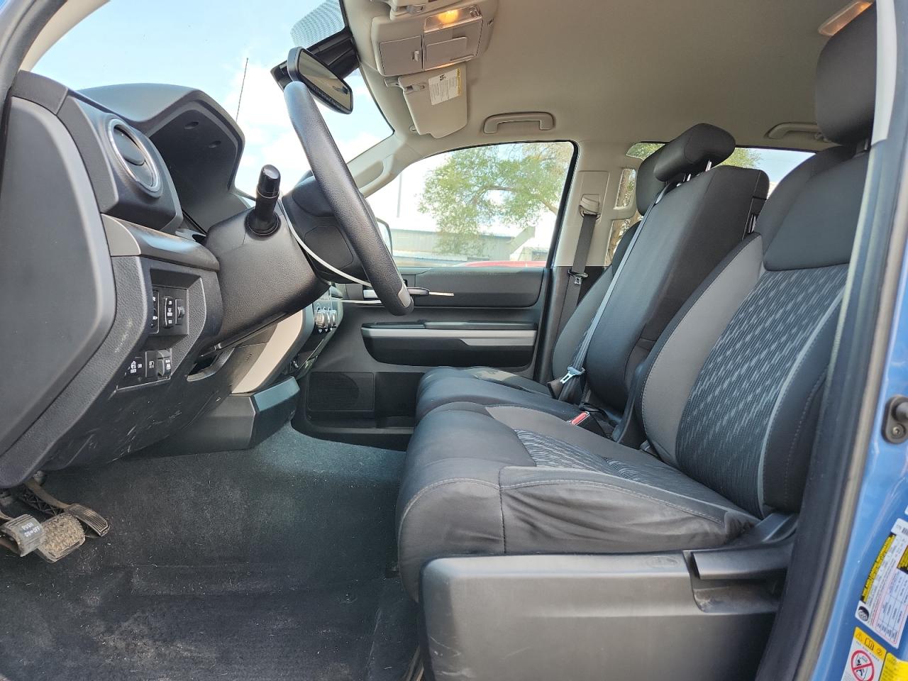 2019 Toyota Tundra Crewmax Sr5 VIN: 5TFEM5F17KX144176 Lot: 85741765