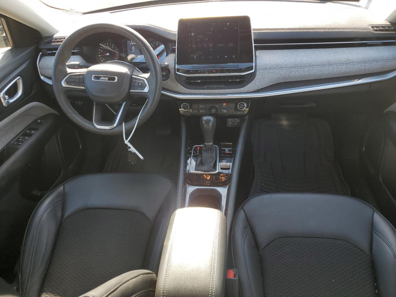 2022 Jeep Compass Latitude VIN: 3C4NJDBB8NT105615 Lot: 89620325