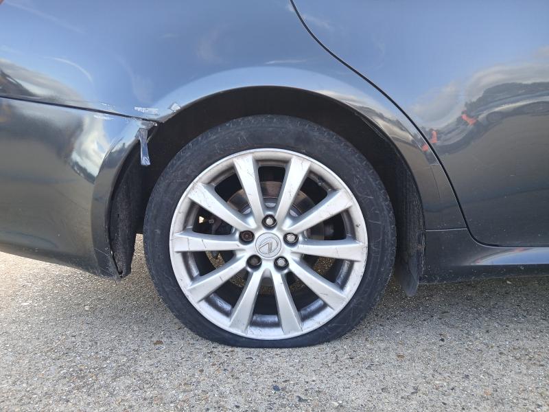 2005 LEXUS IS 250 SE 4DR AUTO