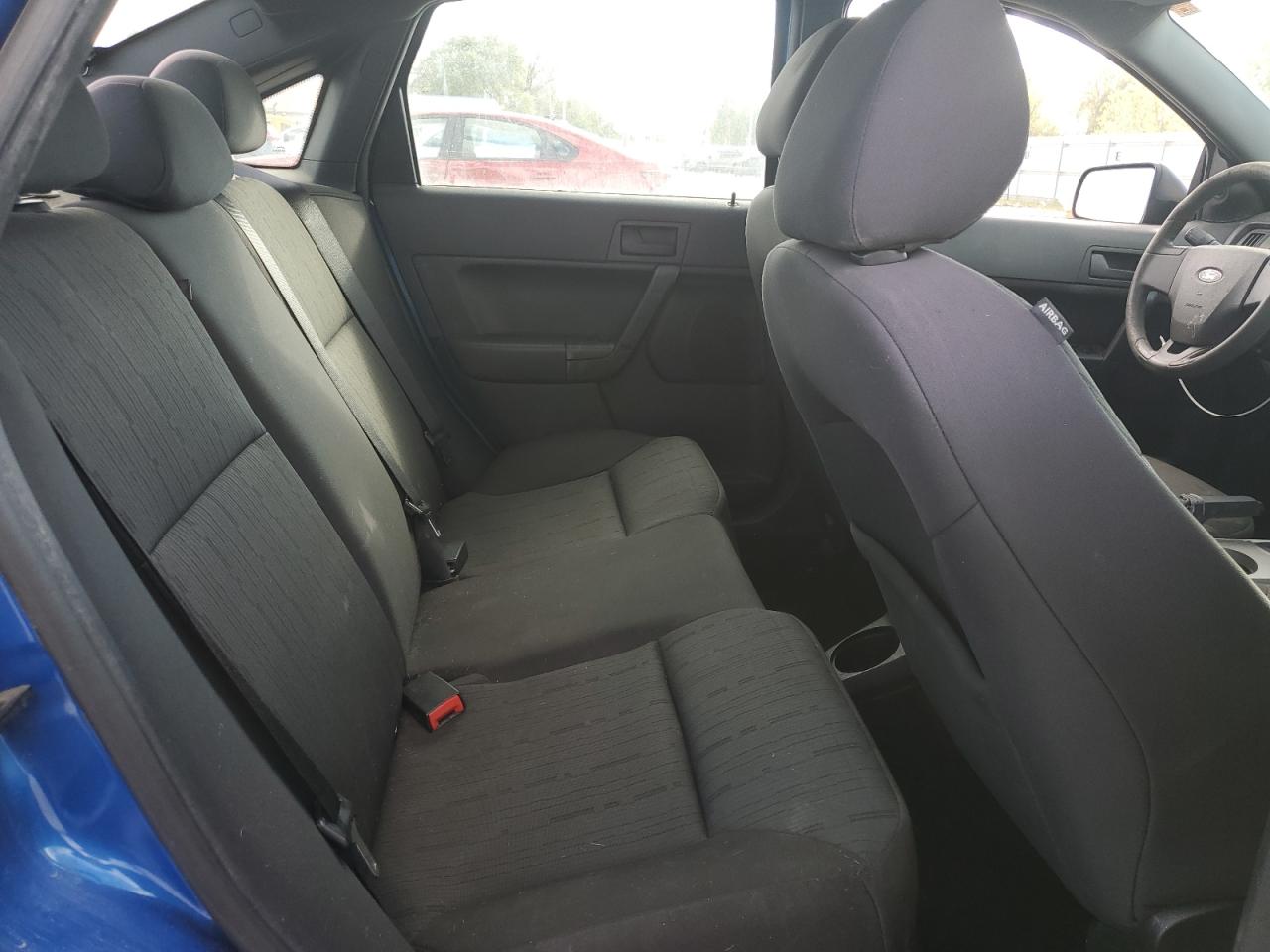 2011 Ford Focus Se VIN: 1FAHP3FN7BW102310 Lot: 86053335