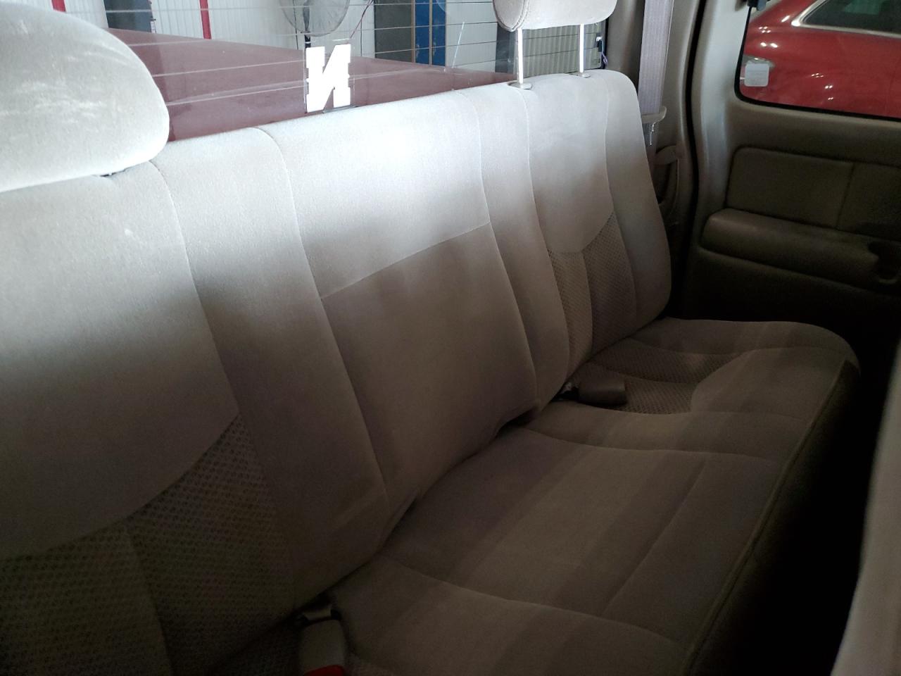 2004 Chevrolet Silverado C1500 VIN: 2GCEC19V541371781 Lot: 82190275