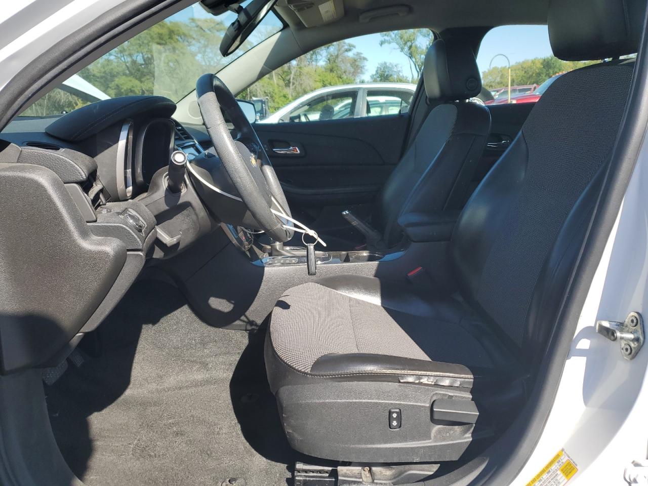 2015 Chevrolet Malibu 1Lt VIN: 1G11C5SL1FF165425 Lot: 86084525