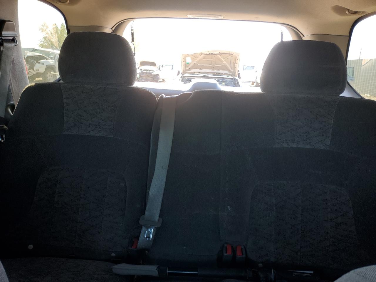 2004 GMC Envoy VIN: 1GKDT13S842438792 Lot: 87282405