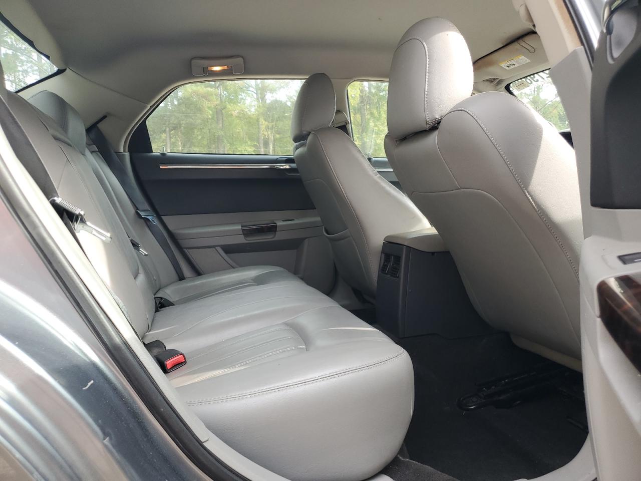 2006 Chrysler 300C VIN: 2C3KA63H56H297317 Lot: 82279895