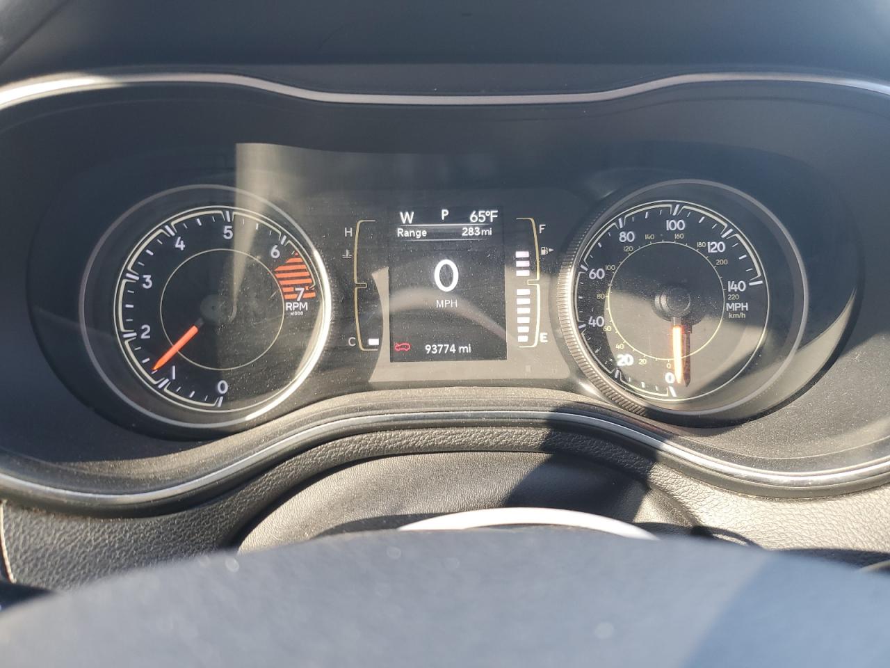 2019 Jeep Cherokee Latitude Plus VIN: 1C4PJLLB2KD403158 Lot: 89491535