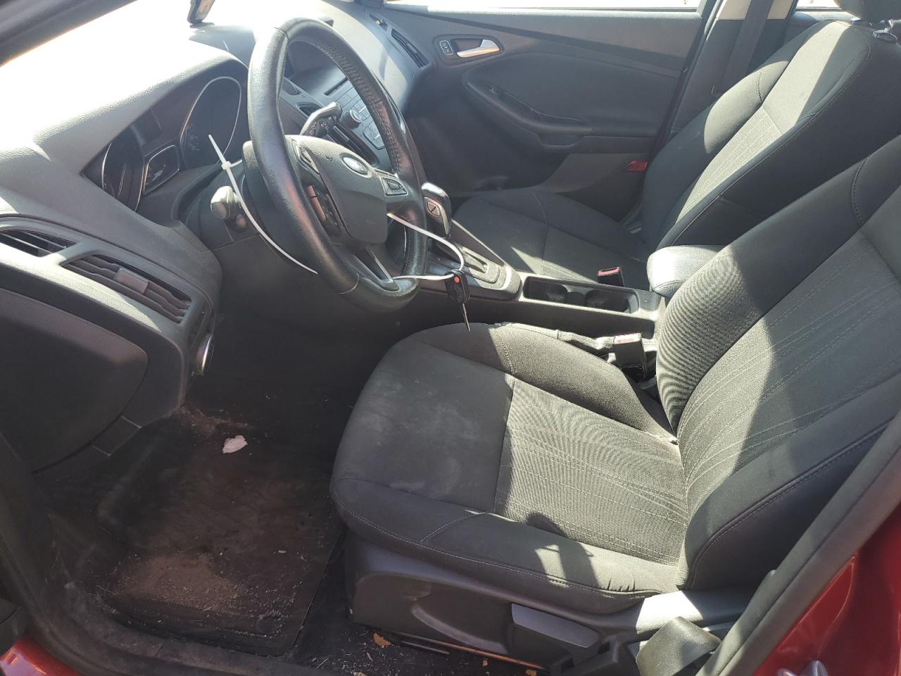 2015 Ford Focus Se VIN: 1FADP3K25FL370600 Lot: 85088435