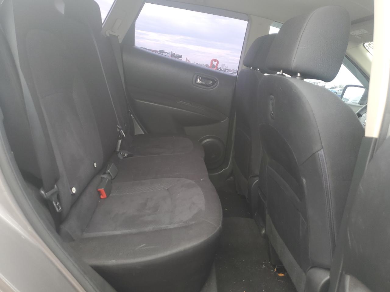 2015 Nissan Rogue Select S VIN: JN8AS5MV5FW758525 Lot: 86237475