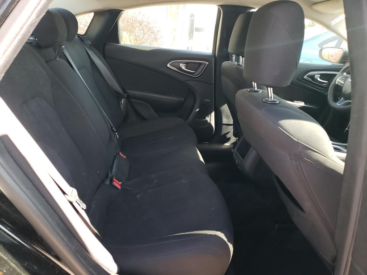 2016 Chrysler 200 Limited VIN: 1C3CCCAB1GN155700 Lot: 87464535