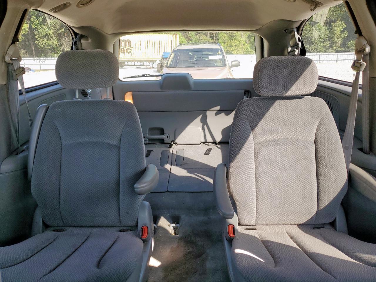 2005 Dodge Grand Caravan Se VIN: 2D4GP24R95R379515 Lot: 90302785