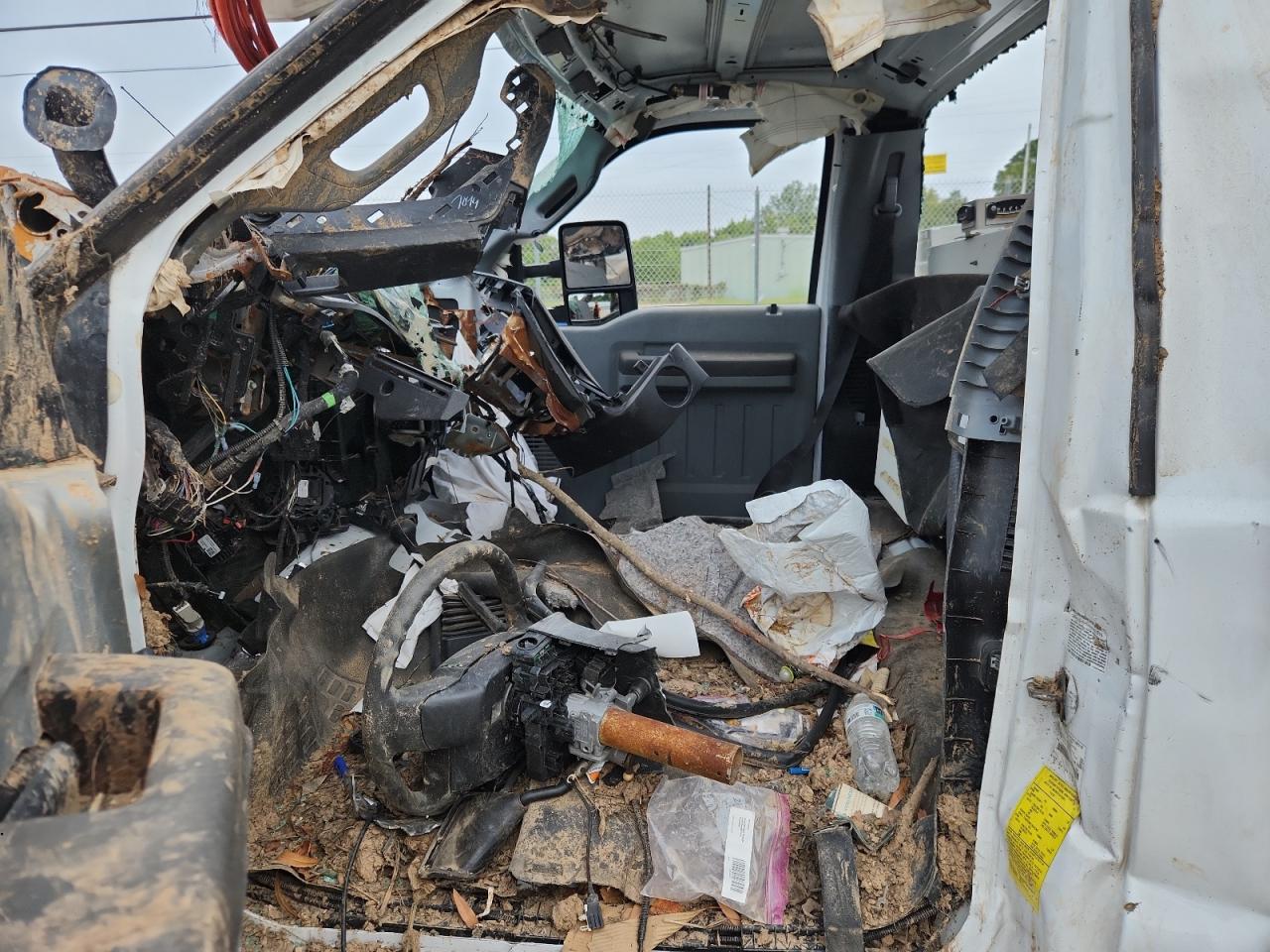 2016 Ford F550 Super Duty VIN: 1FDUF5HT1GEC58936 Lot: 84612865