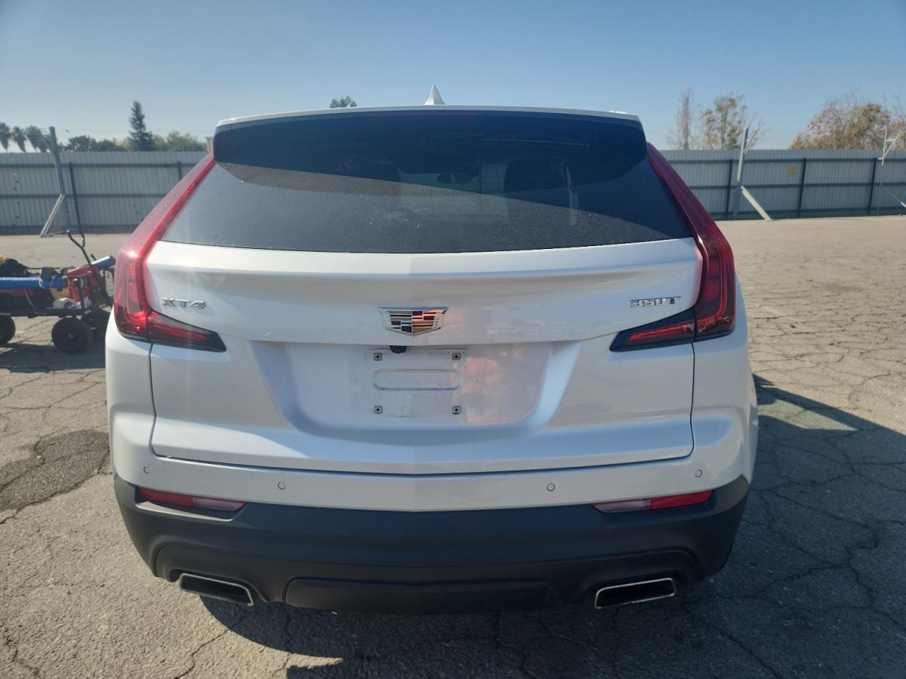 2021 Cadillac Xt4 Luxury VIN: 1GYAZAR46MF033829 Lot: 82772905