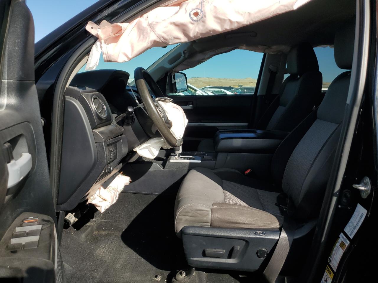 2017 Toyota Tundra Crewmax Sr5 VIN: 5TFDY5F13HX597736 Lot: 84471155