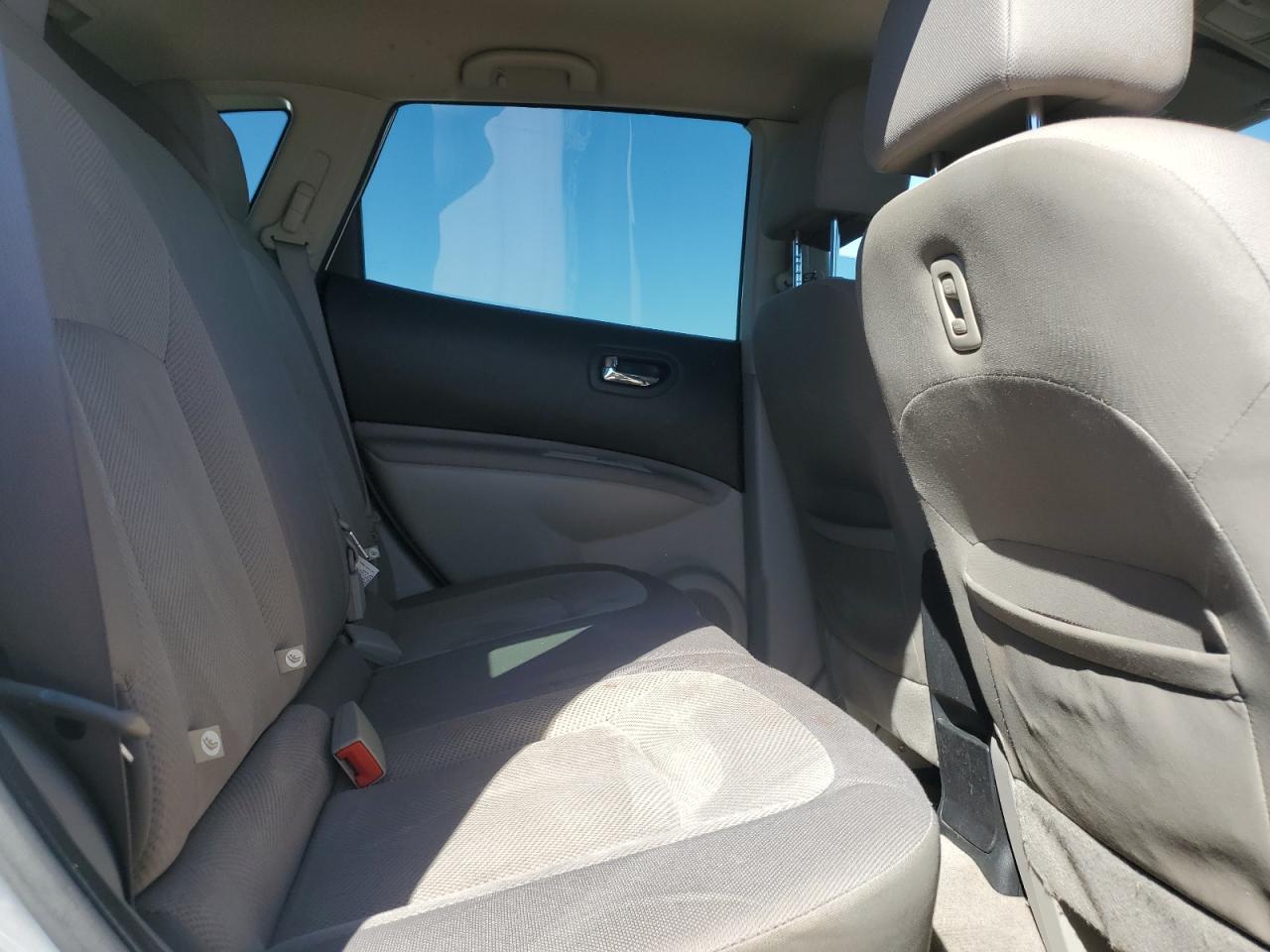 2011 Nissan Rogue S VIN: JN8AS5MT5BW562366 Lot: 85848915