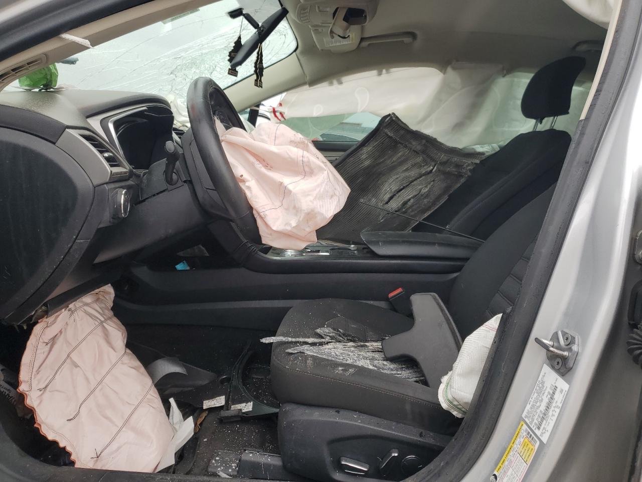 2017 Ford Fusion Se VIN: 3FA6P0H77HR379250 Lot: 89880345