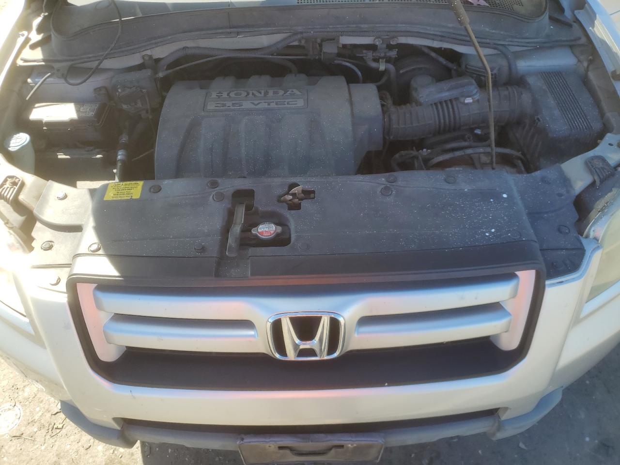 2006 Honda Pilot Lx VIN: 2HKYF181H6H561088 Lot: 83757335