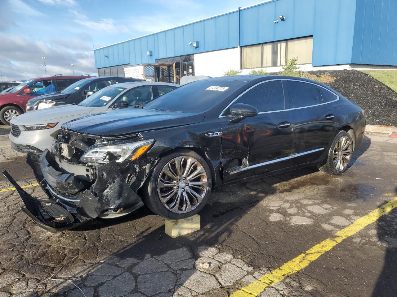 BUICK LACROSSE 2017. Lot# 87204275. VIN 1G4ZR5SS4HU142764. Photo 1