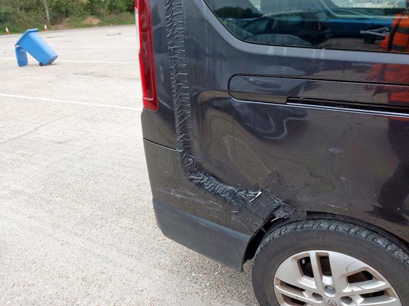 2018 RENAULT TRAFIC LL29 ENERGY DCI 145 SPORT NAV 9 SEATER