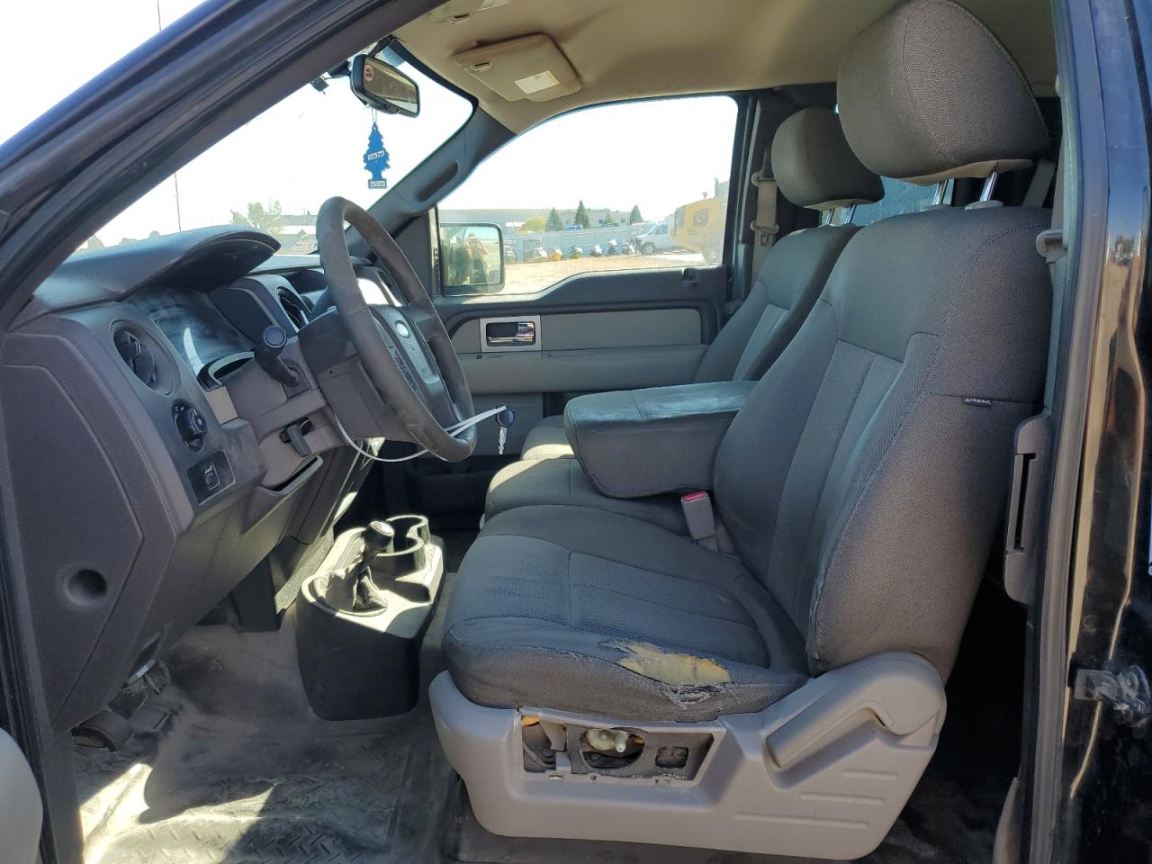 2010 Ford F150 Super Cab VIN: 1FTEX1EWXAKB69663 Lot: 85743725