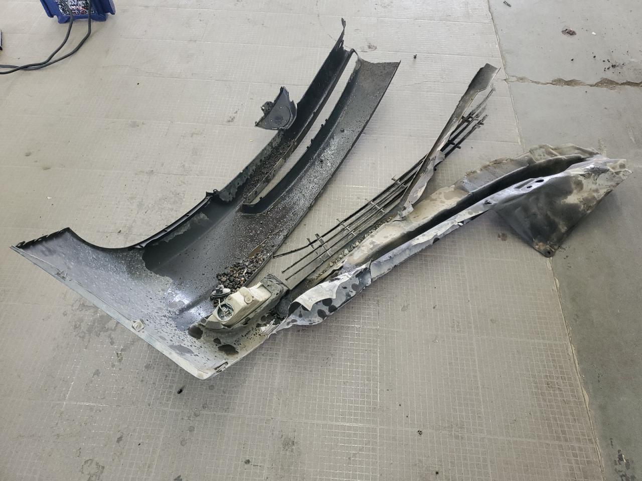 2004 Toyota Sienna Xle VIN: 5TDZA22C44S048059 Lot: 81994055