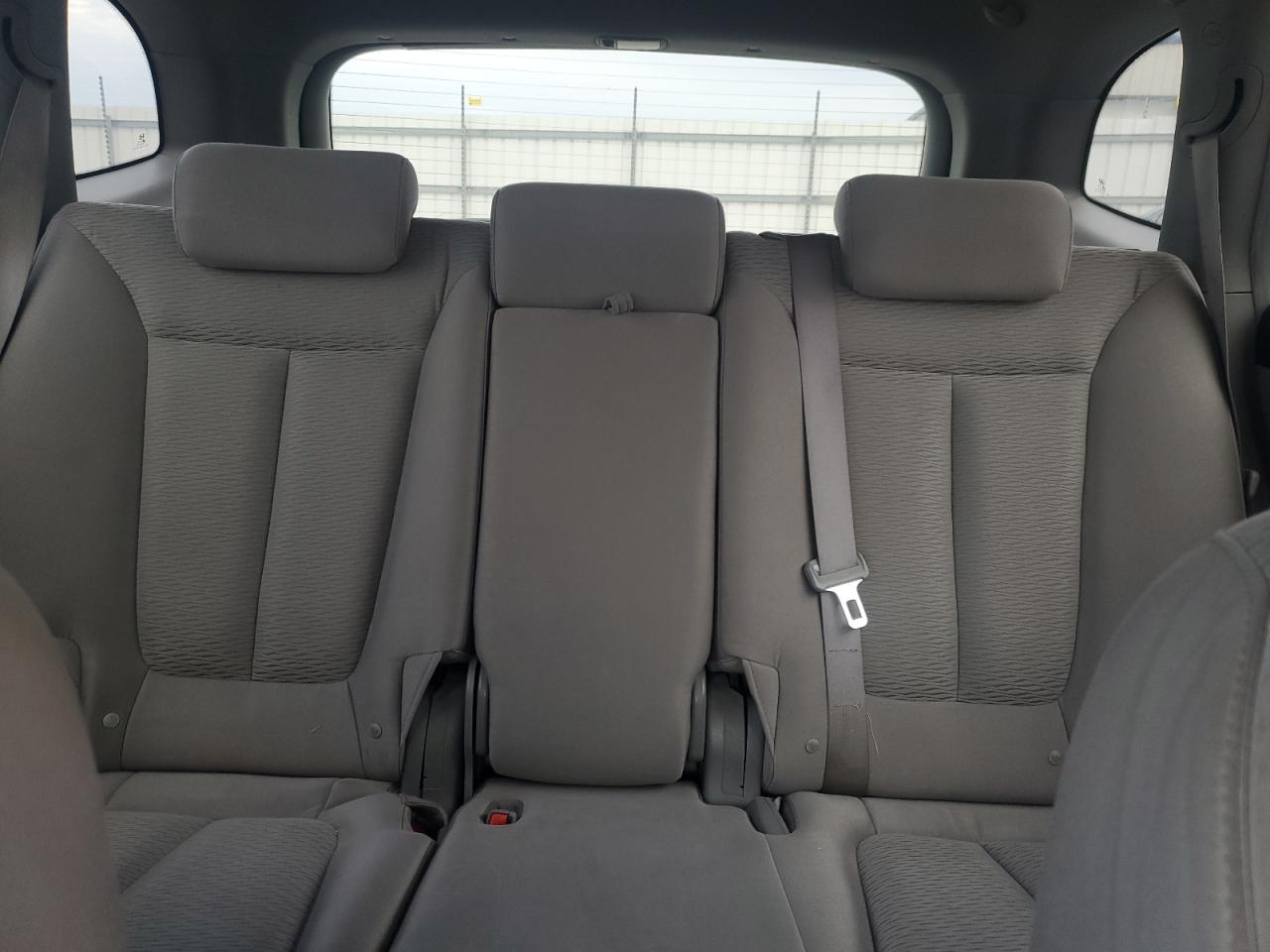 2007 Hyundai Santa Fe Gls VIN: 5NMSG13D17H004450 Lot: 86251075