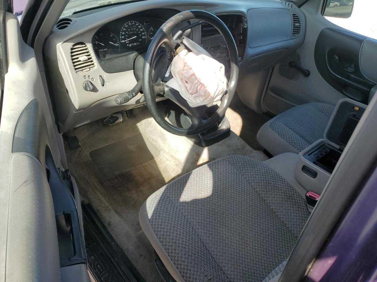 1998 Ford Ranger Super Cab VIN: 1FTYR14X1WTA26975 Lot: 82424855