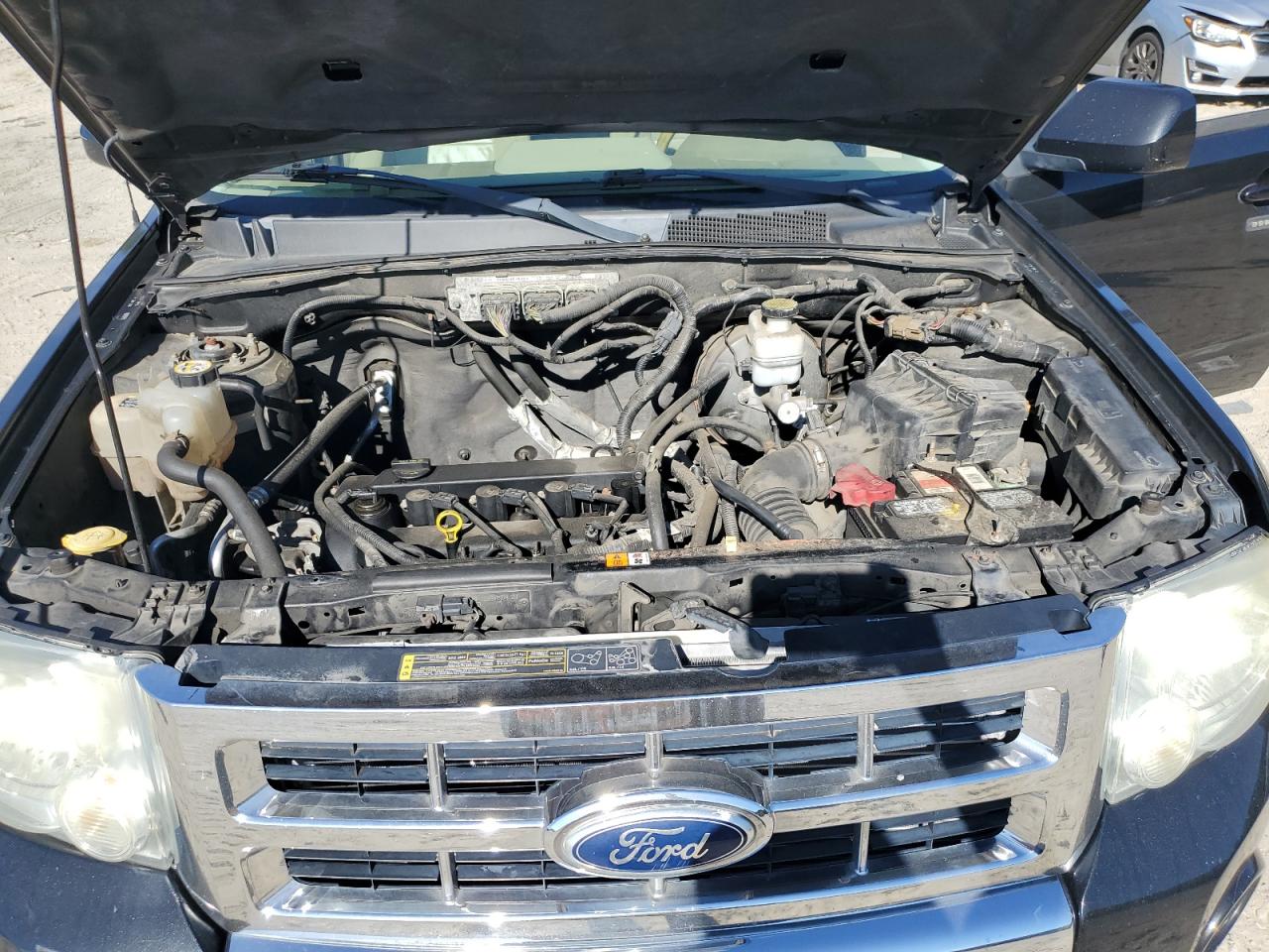 2011 Ford Escape Limited VIN: 1FMCU9E79BKB27750 Lot: 85282135