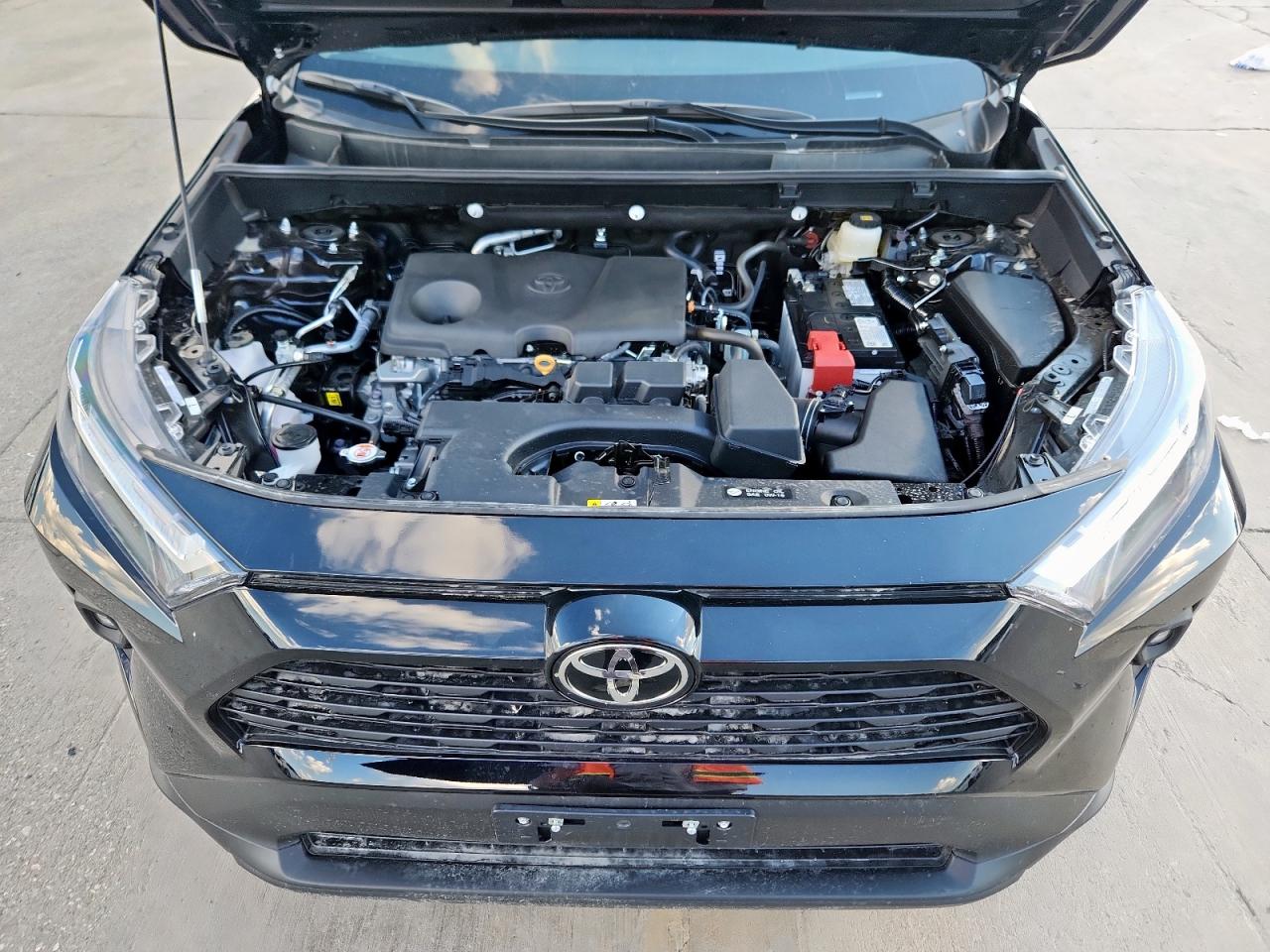 2025 Toyota Rav4 Xle Premium VIN: 2T3C1RFV2SW407611 Lot: 84233635