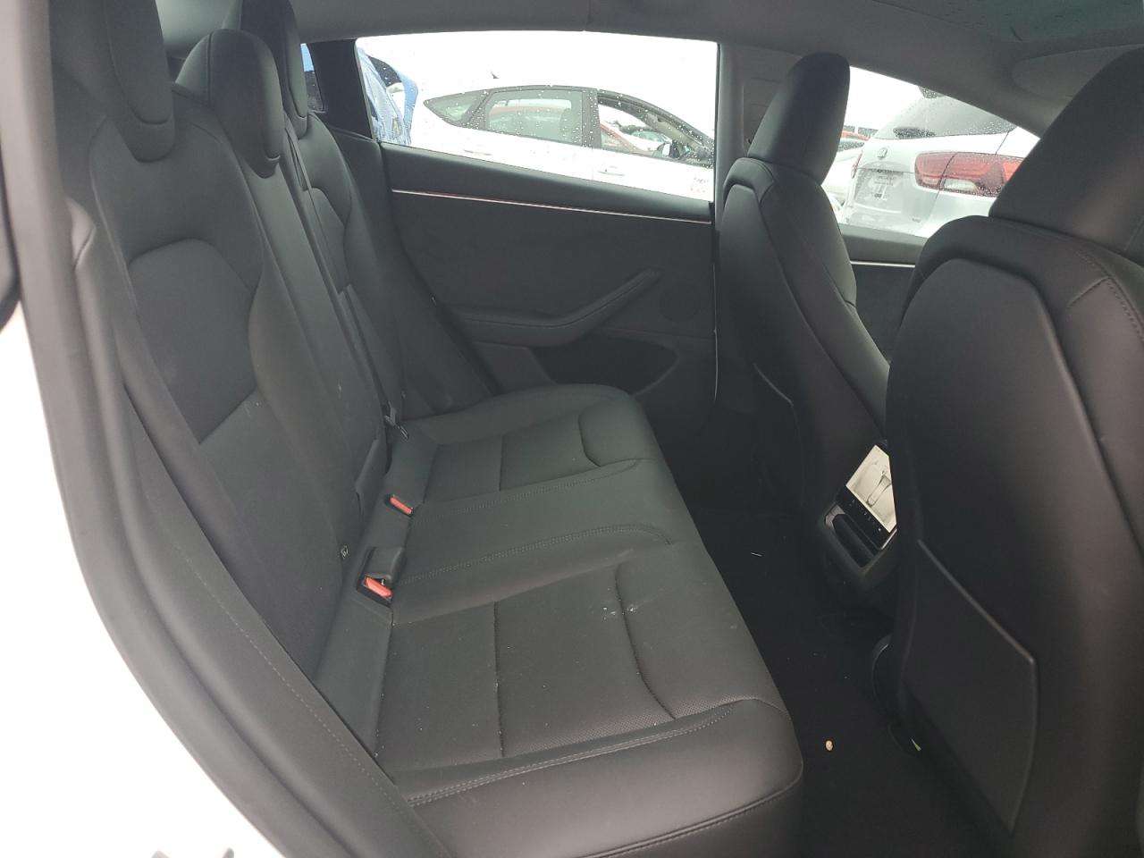 2025 Tesla Model 3 VIN: 5YJ3E1EBXSF053307 Lot: 85156445