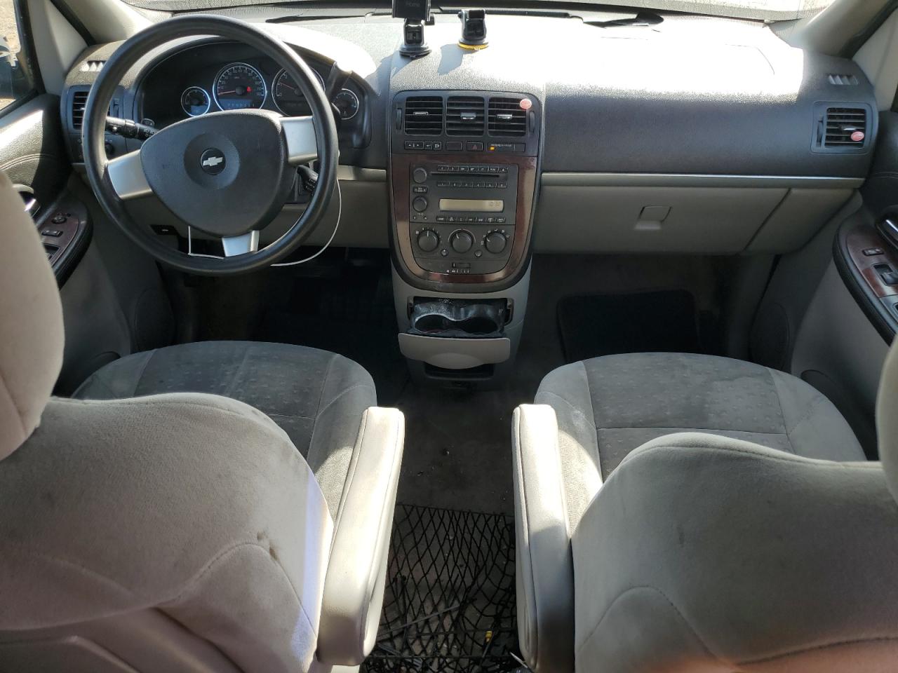 2006 Chevrolet Uplander Ls VIN: 1GNDV23LX6D118229 Lot: 81927095