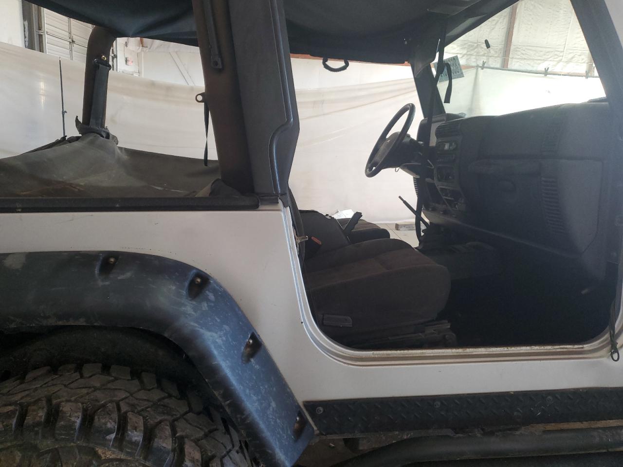 2004 Jeep Wrangler / Tj Rubicon VIN: 1J4FA69S14P758371 Lot: 85557875