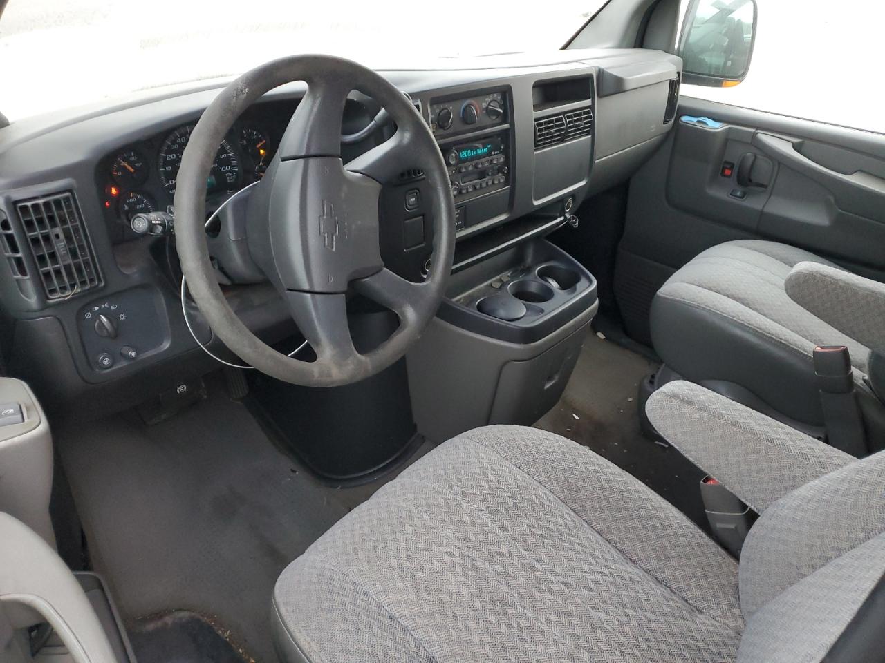 2003 Chevrolet Express 3500 Extende VIN: 1GAHG39U931148404 Lot: 82501165