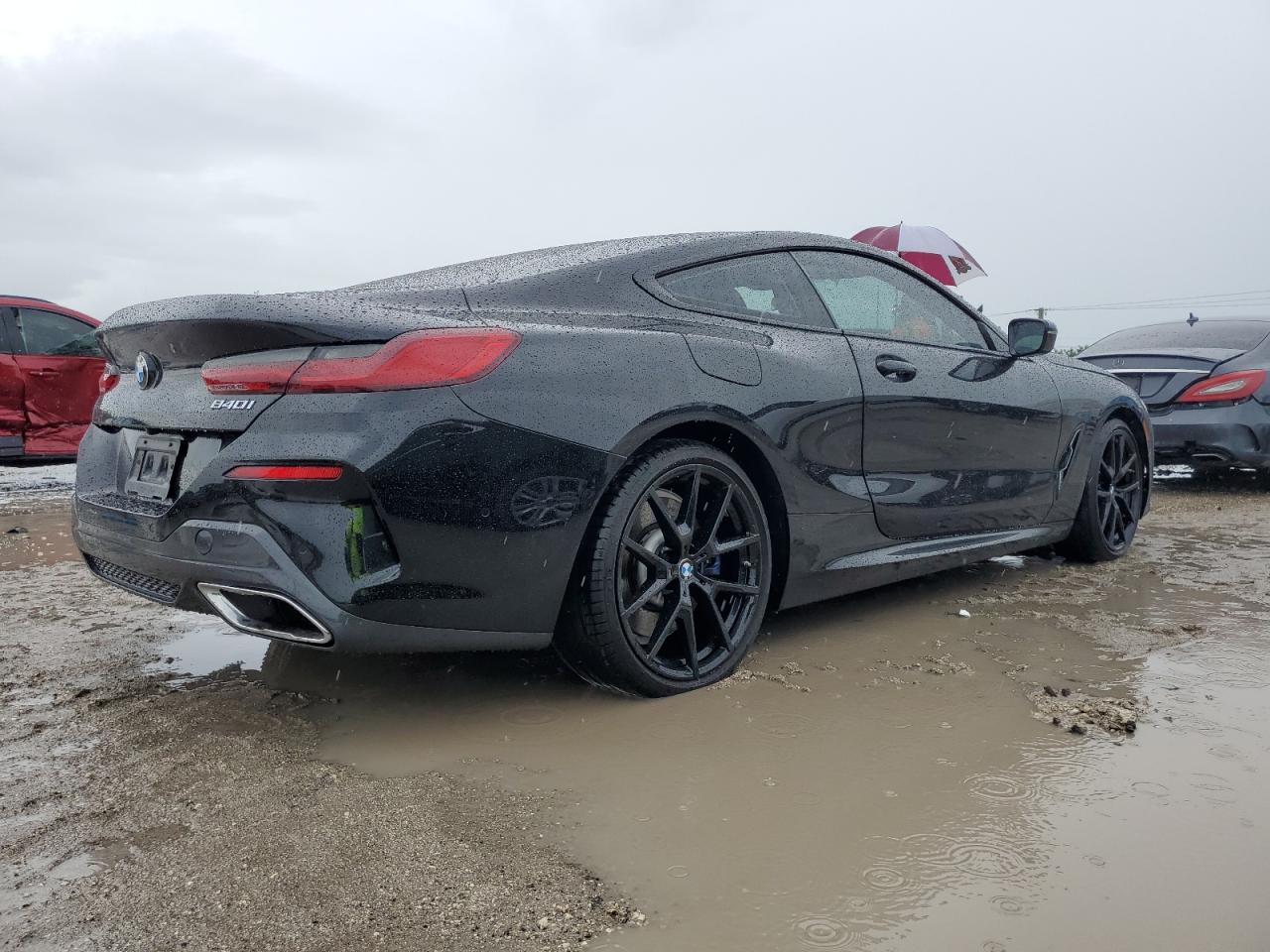 Фото: WBAAE2C09RCN70245