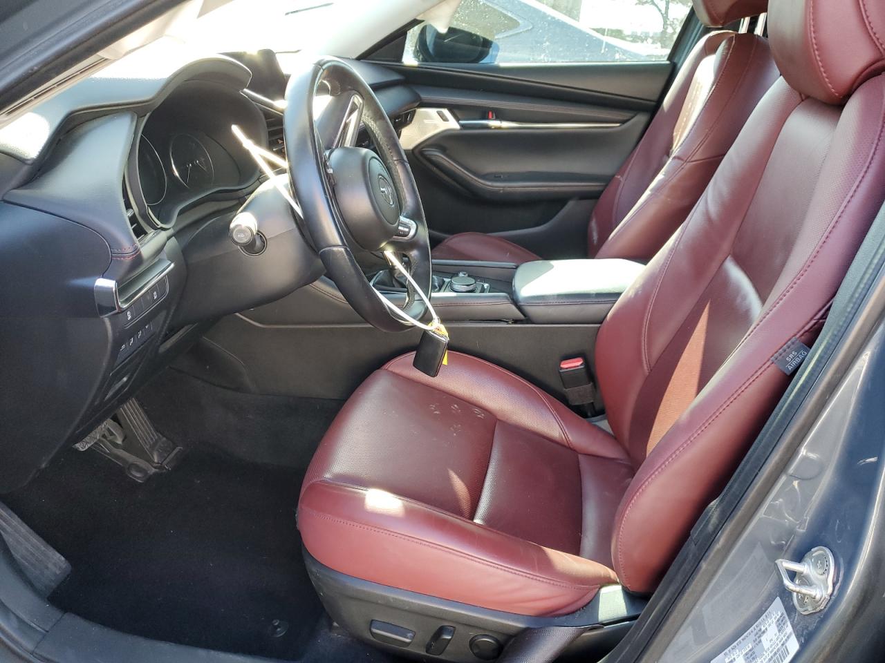 2022 Mazda 3 Preferred VIN: 3MZBPACL2NM308188 Lot: 90365965