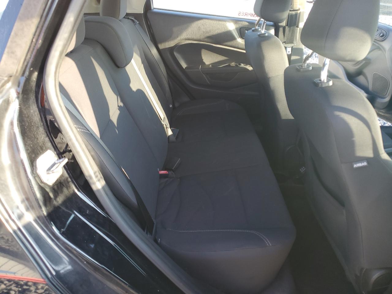 2018 Ford Fiesta Se VIN: 3FADP4EJ0JM128006 Lot: 89729485