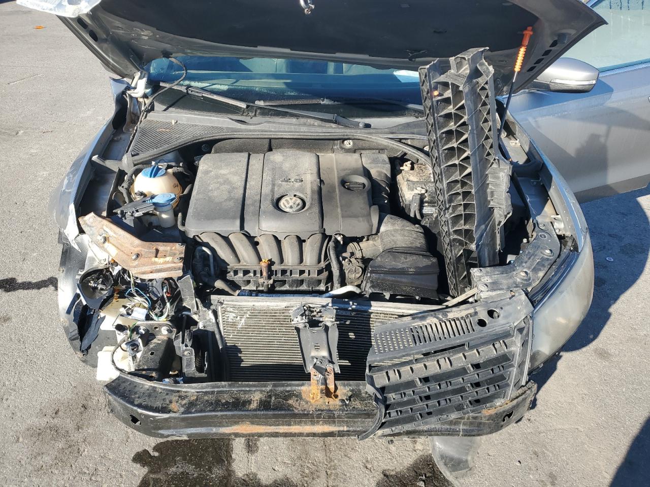 2013 Volkswagen Passat Se VIN: 1VWBP7A30DC009045 Lot: 89853235