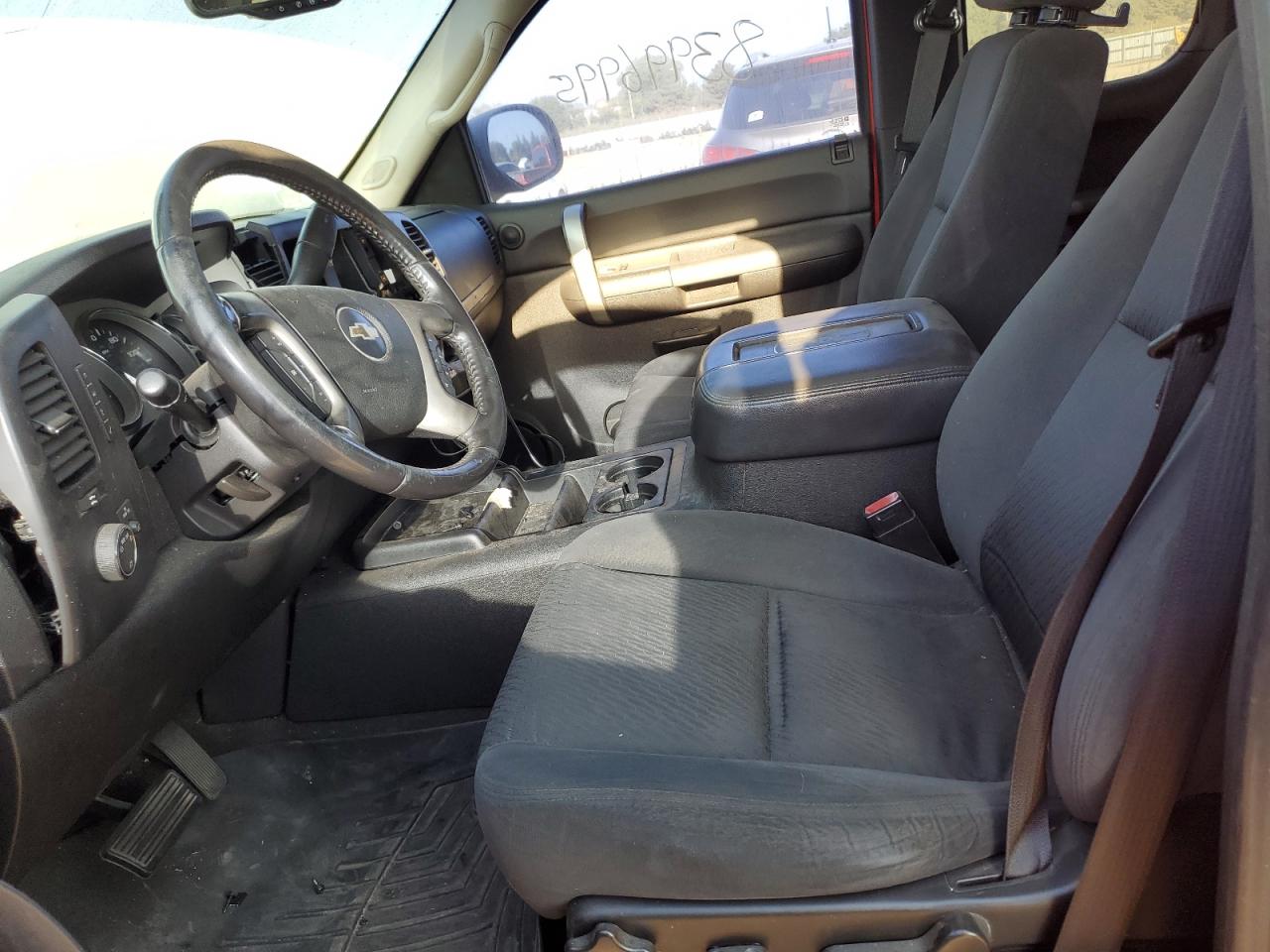 2008 Chevrolet Silverado K1500 VIN: 1GCEK19008E196691 Lot: 83996995