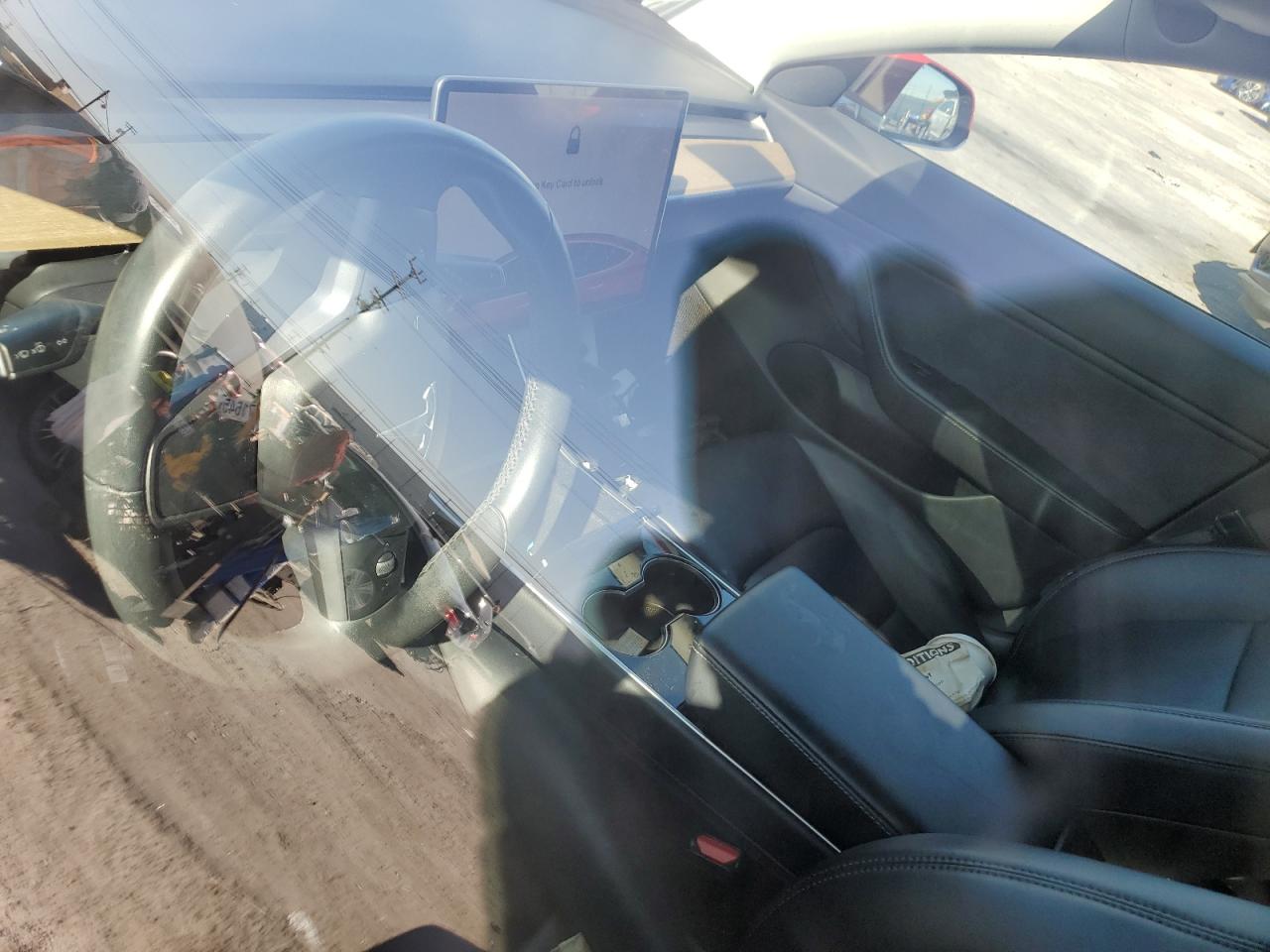 2018 Tesla Model 3 VIN: 5YJ3E1EA9JF037945 Lot: 90646205