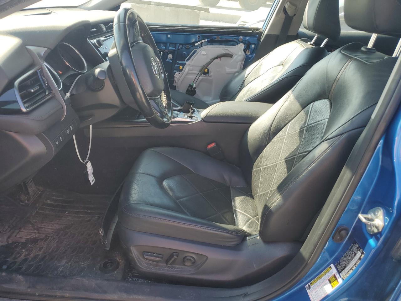 2019 Toyota Camry L VIN: 4T1B11HK9KU269557 Lot: 84584405